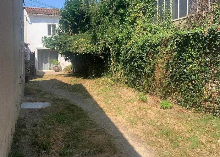 Maison - Centre-ville - équipée Appartement Niort